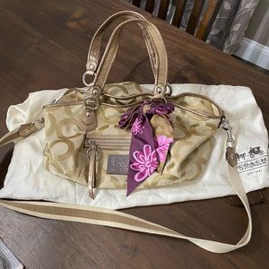 Coach Shoulder/Crossbody Bag
